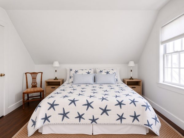 29.5 Union Street – Bedroom 1 – king