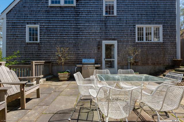 29.5 Union Street – Patio